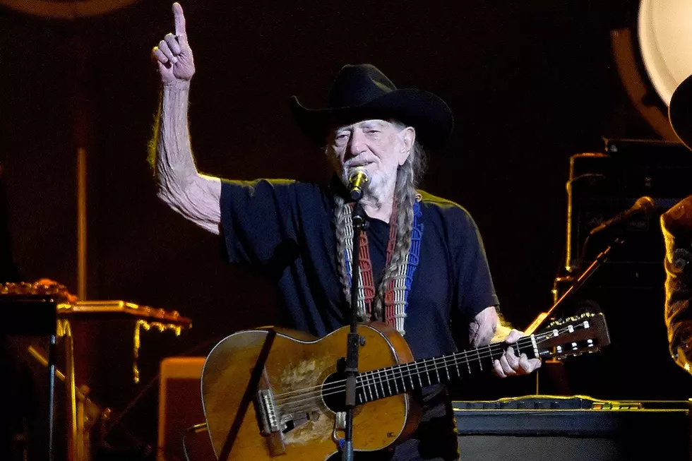 What’s a Major No-No on Tour With Willie Nelson?