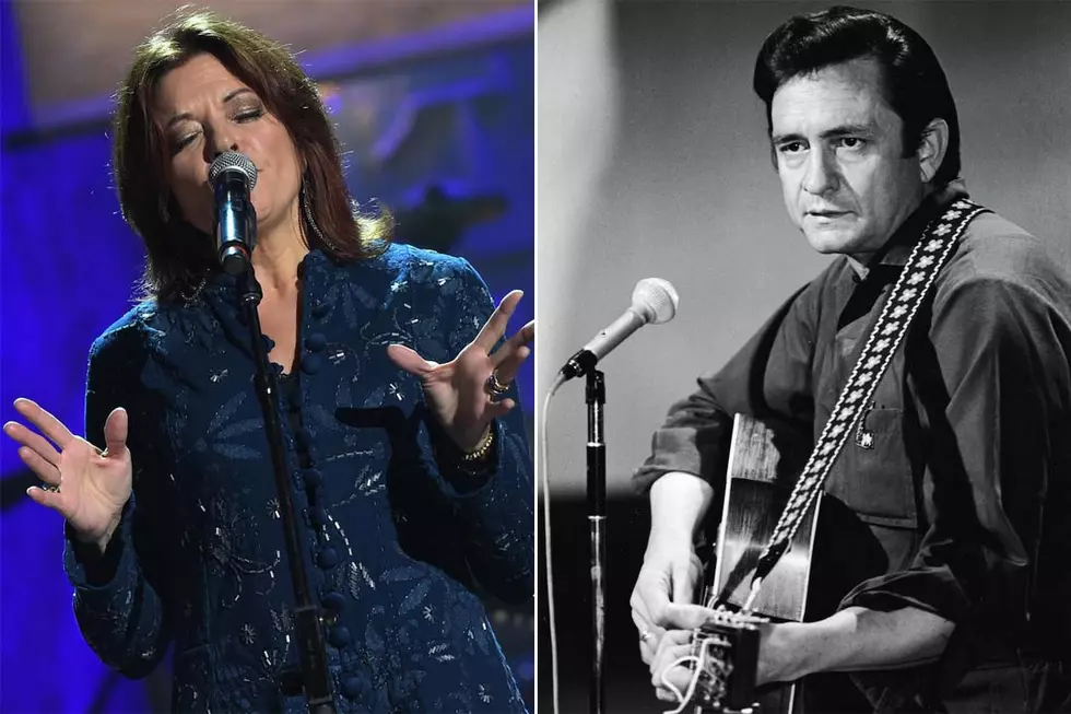 Rosanne Cash Remembers Johnny Cash as ‘The Sweetest Dad’, Despite Her ‘Chaotic’ Childhood