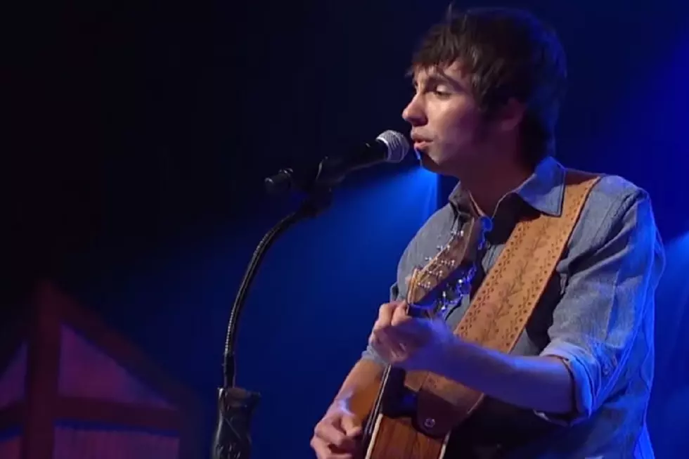 Mo Pitney Converted a Country Hater With 'Clean Up on Aisle Five'