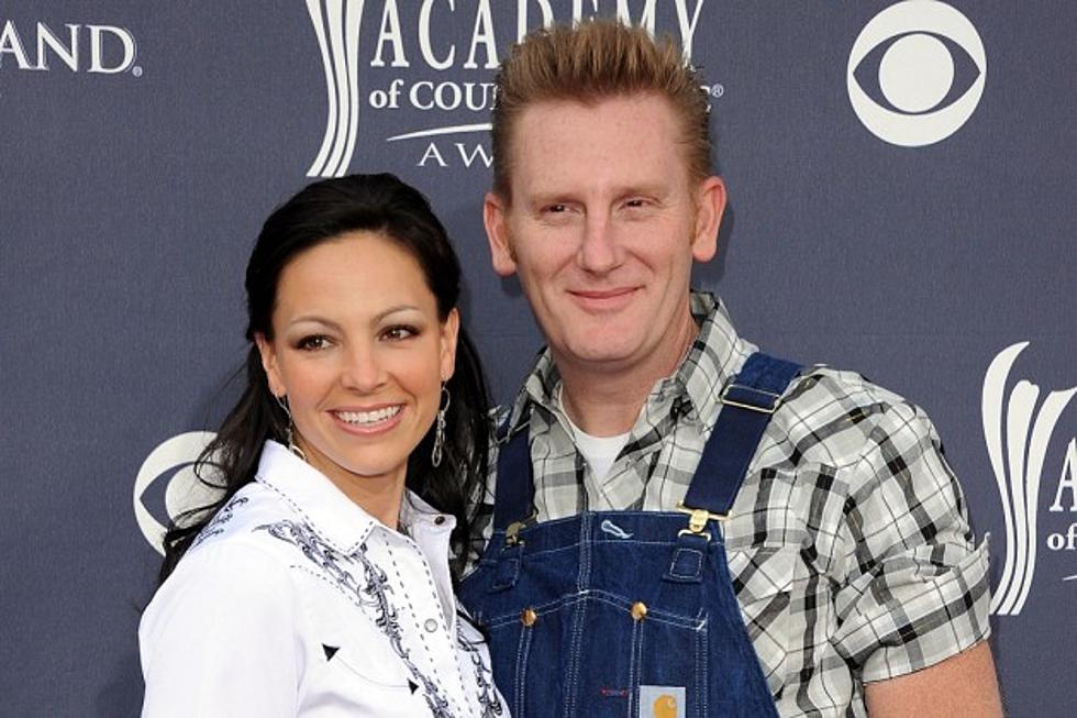 Joey + Rory&#8217;s Joey Feek Diagnosed With Stage IV Cervical Cancer