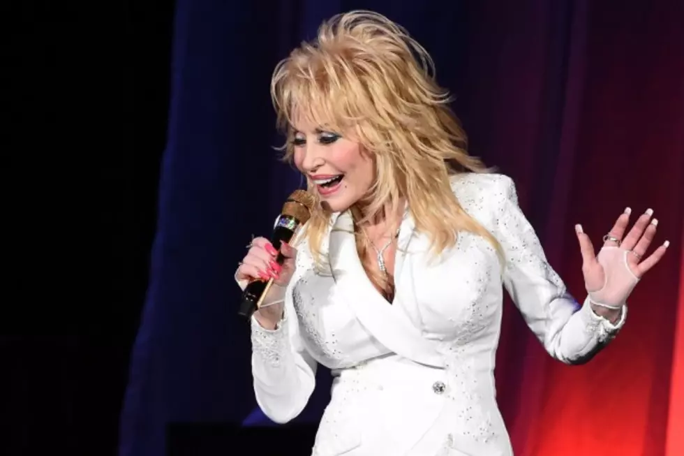 Concert Review: Dolly Parton Goes &#8216;Pure and Simple&#8217; for Sold-Out Ryman Auditorium Show