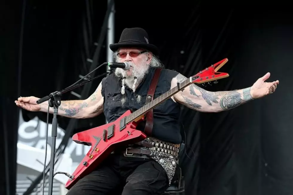 David Allan Coe Charged With Income Tax Evasion, Pleads Guilty
