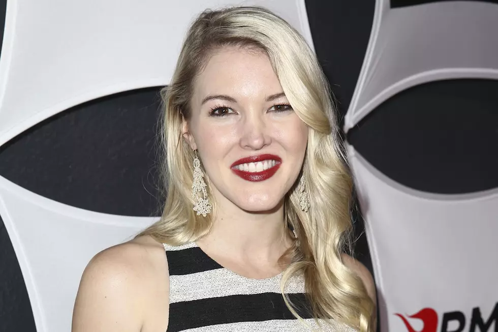 Ashley Campbell Signs With Dot Records