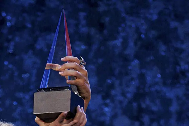 Sam Hunt, Carrie Underwood and Luke Bryan Win Big at the 2015 American Music Awards