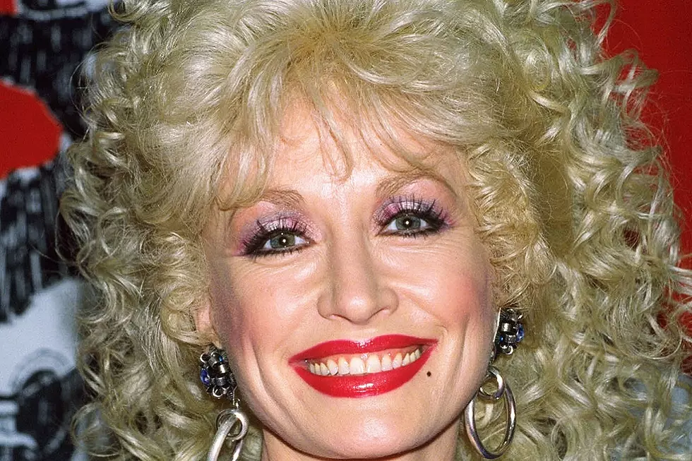 43 Years Ago: Dolly Parton Makes Her Movie Debut in ‘9 to 5′