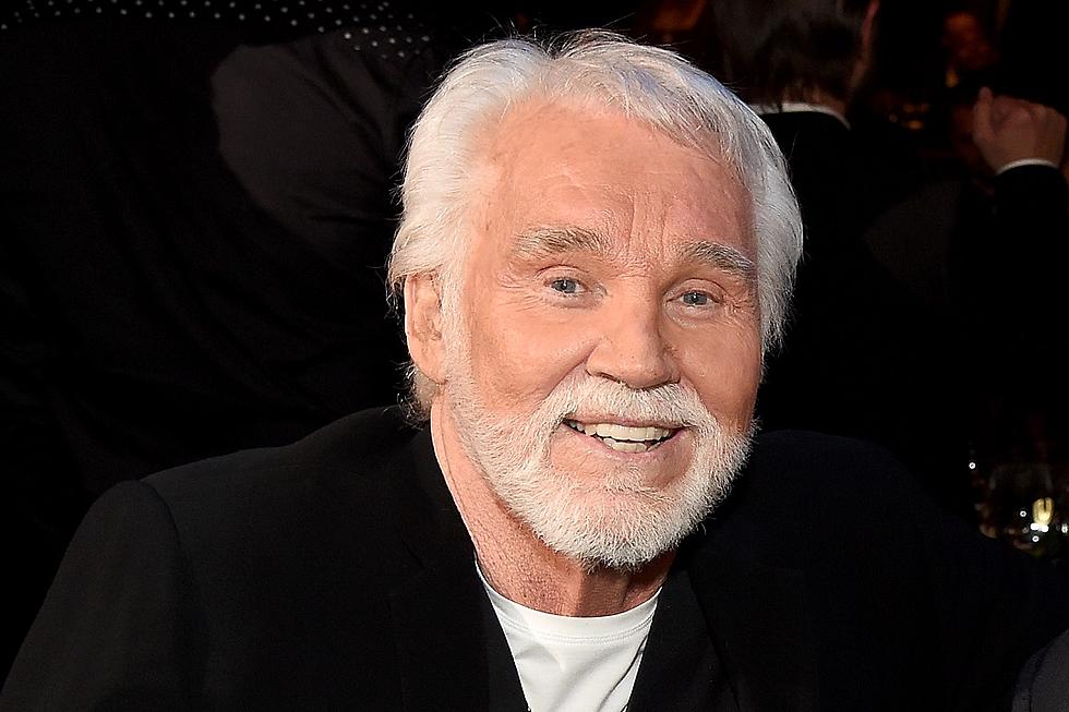 Kenny Rogers’ Mother Gave Life-Changing Advice: ‘Always Be Happy Where You Are’