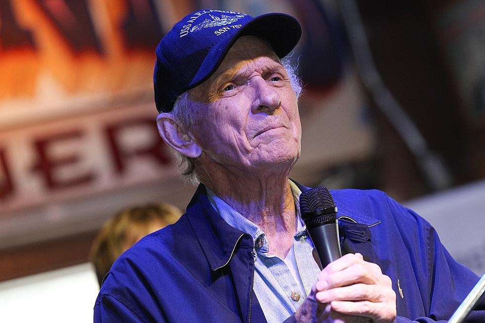 Mel Tillis ‘On the Right Track’ After Recent Surgery