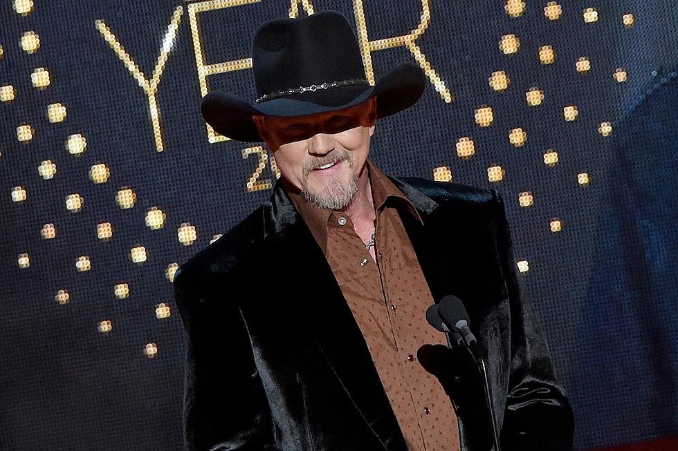 Trace Adkins Recalls His First Time on the Radio: ‘My Heart Started Pounding’