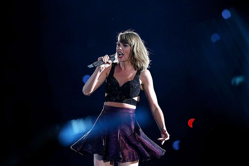 Taylor Swift to Play 2016 Grammy Awards