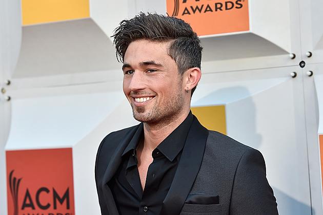 Interview: Michael Ray on His Setlists, Touring and New Music