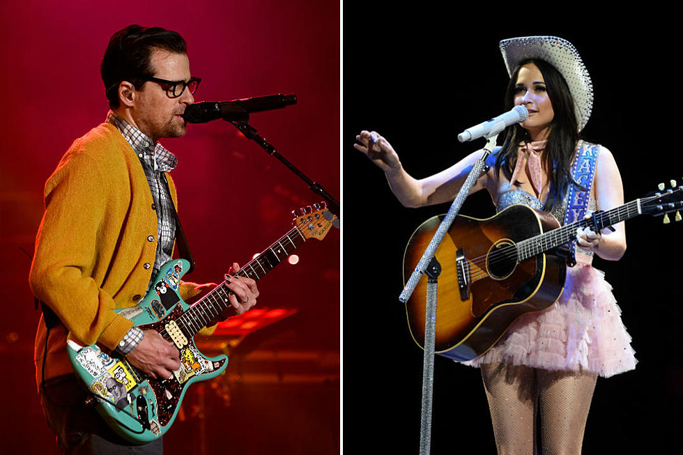 Watch Kacey Musgraves Join Weezer in Nashville for ‘Island in the Sun’