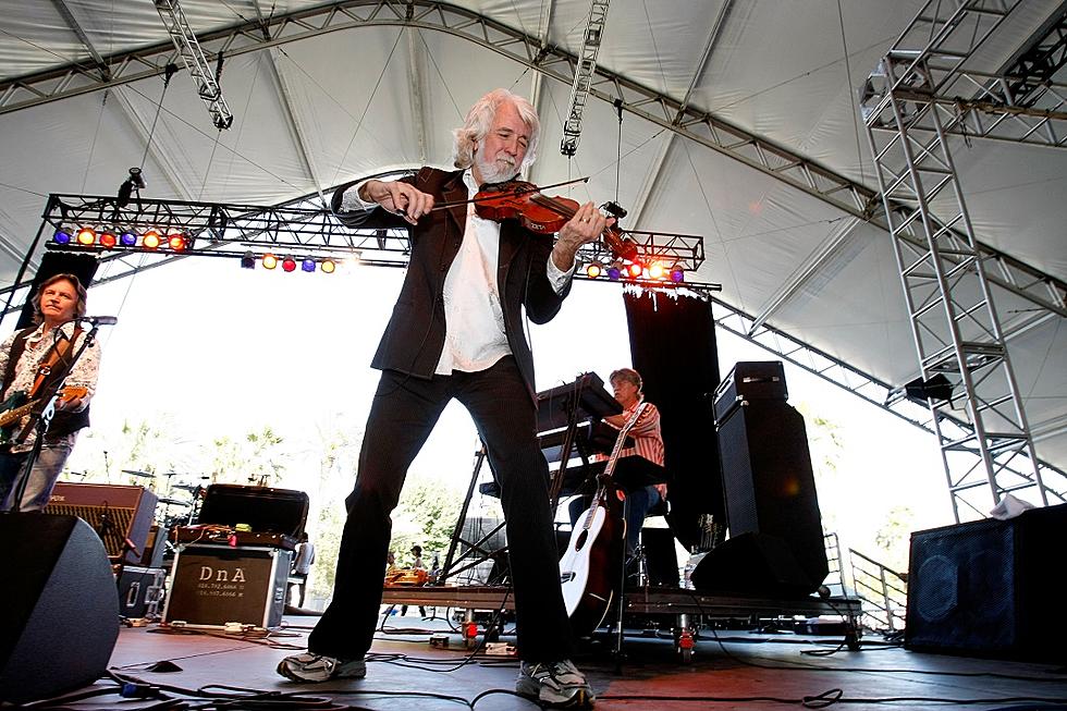 Interview: Nitty Gritty Dirt Band’s John McEuen Talks Solo Project, ‘Made in Brooklyn’