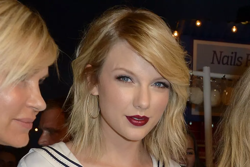 Taylor Swift Asks Judge to Seal Photos, Other Documents in DJ Groping Lawsuit
