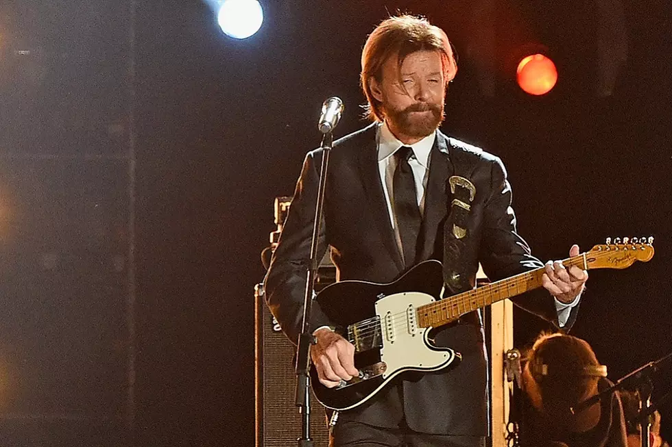 Ronnie Dunn Covers George Strait, the Hollies + More on ‘Re-Dunn’ Covers Album [LISTEN]