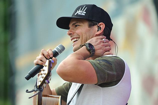 Out on the Road, Granger Smith Is Always Learning
