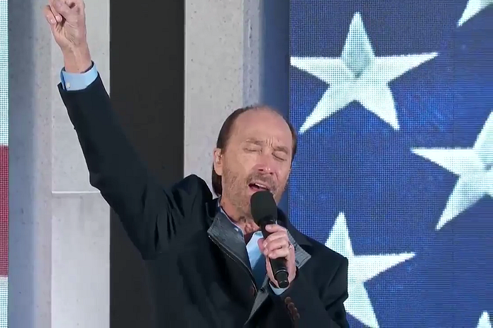 Watch Lee Greenwood Sing ‘God Bless the USA’ at Trump’s Inauguration Concert
