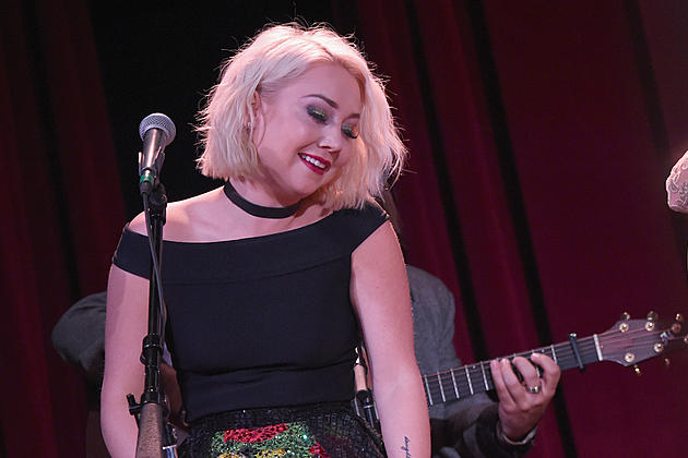 RaeLynn Sets New Release Date for &#8216;WildHorse&#8217;