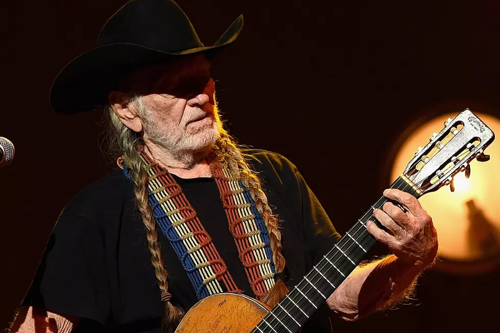 Willie Nelson's "My Heroes Have Always Been Cowboys" Hits No. 1