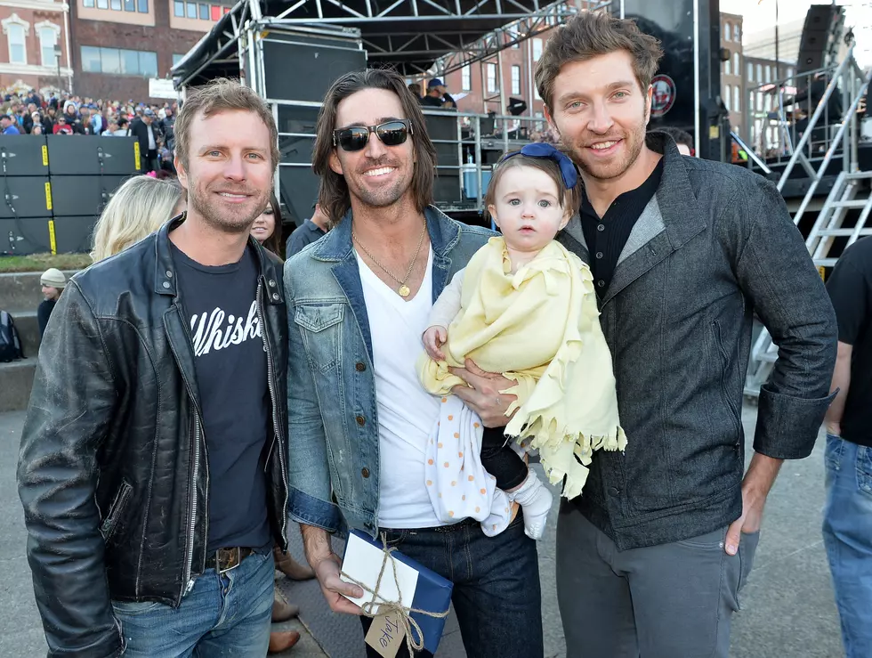 15 Sweet Times Country Artists Brought Their Kids to Work [PICTURES]