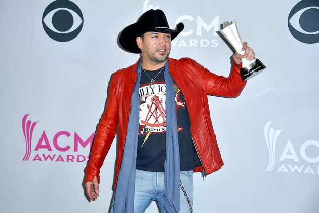 Jason Aldean &#8216;Blown Away&#8217; By Second Consecutive Entertainer of the Year Win