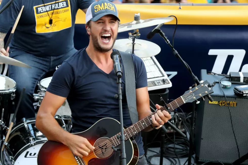 Review: Luke Bryan Plays It Cool at WE Fest 2017