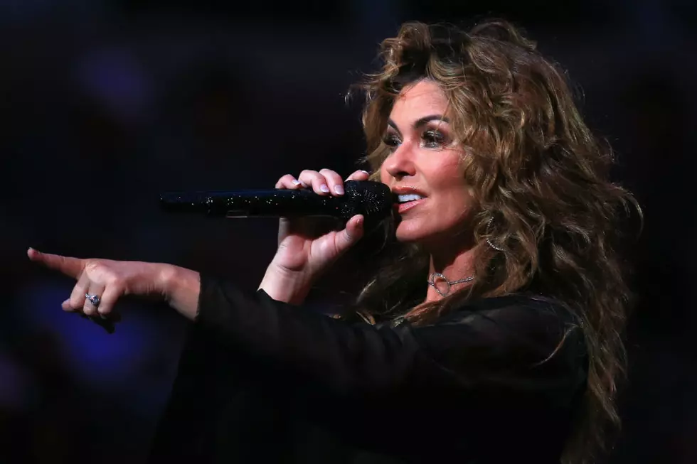 Shania Twain Dishes on How Brad Pitt Inspired ‘That Don’t Impress Me Much’