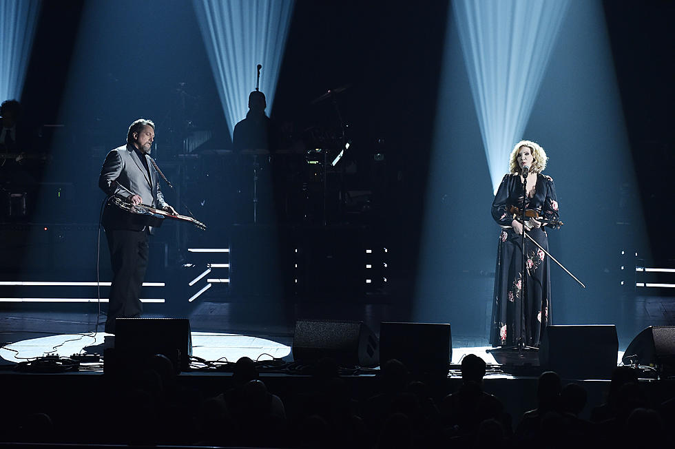 Country Artists Honor Fleetwood Mac at 2018 MusiCares Gala