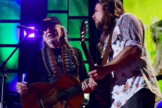 Willie Nelson and Sons Starring in New Western Movie With Neil Young