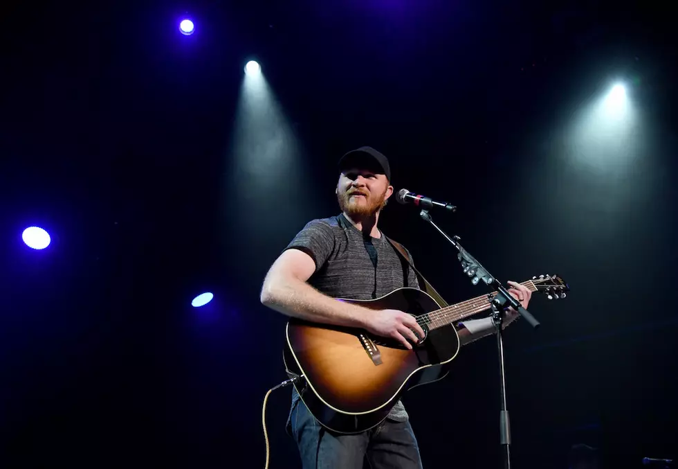 Hear Eric Paslay’s New Single, ‘Young Forever’ [LISTEN]