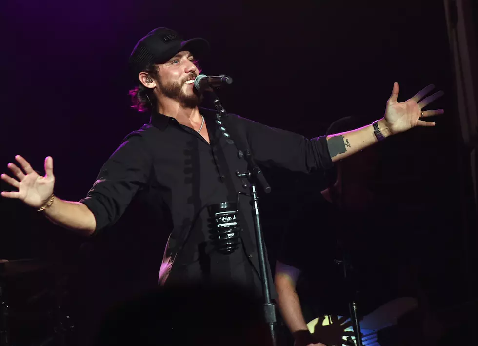 Garth Brooks Inducts Chris Janson Into the Grand Ole Opry [WATCH]