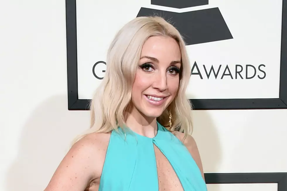 Interview: Ashley Monroe Talks ‘Sparrow’ ‘Therapy-Thon’, How Songwriting Makes Her a Better Mom