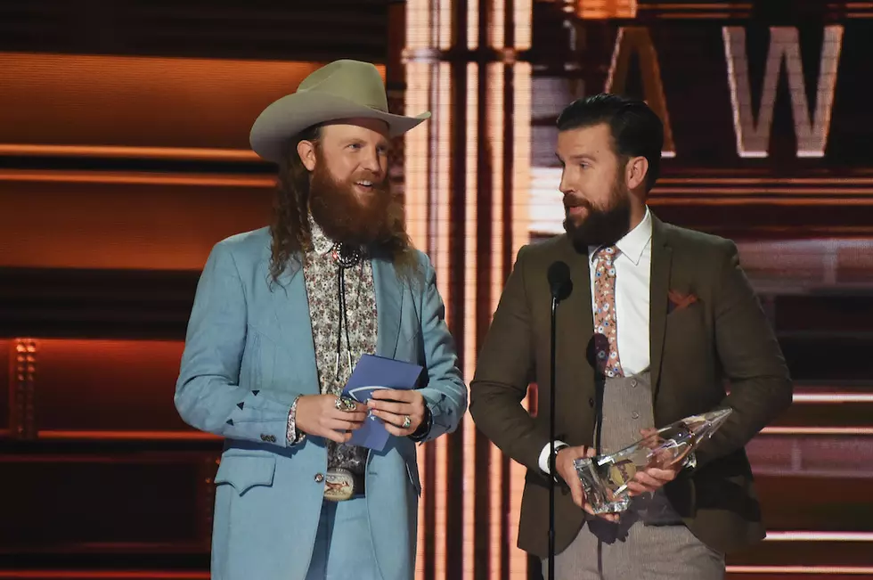 POLL: Who Should Win Vocal Duo of the Year at the 2018 CMAs?