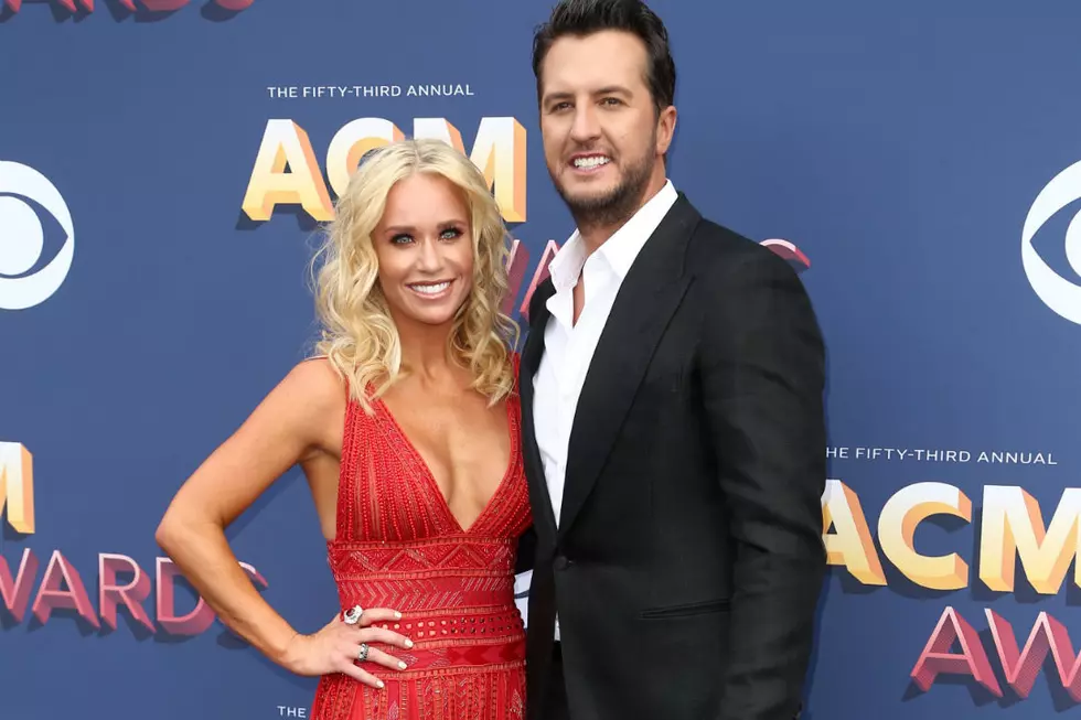 Luke Bryan and Caroline Boyer Walk the Red Carpet at the 2018 ACM Awards [PICTURES]