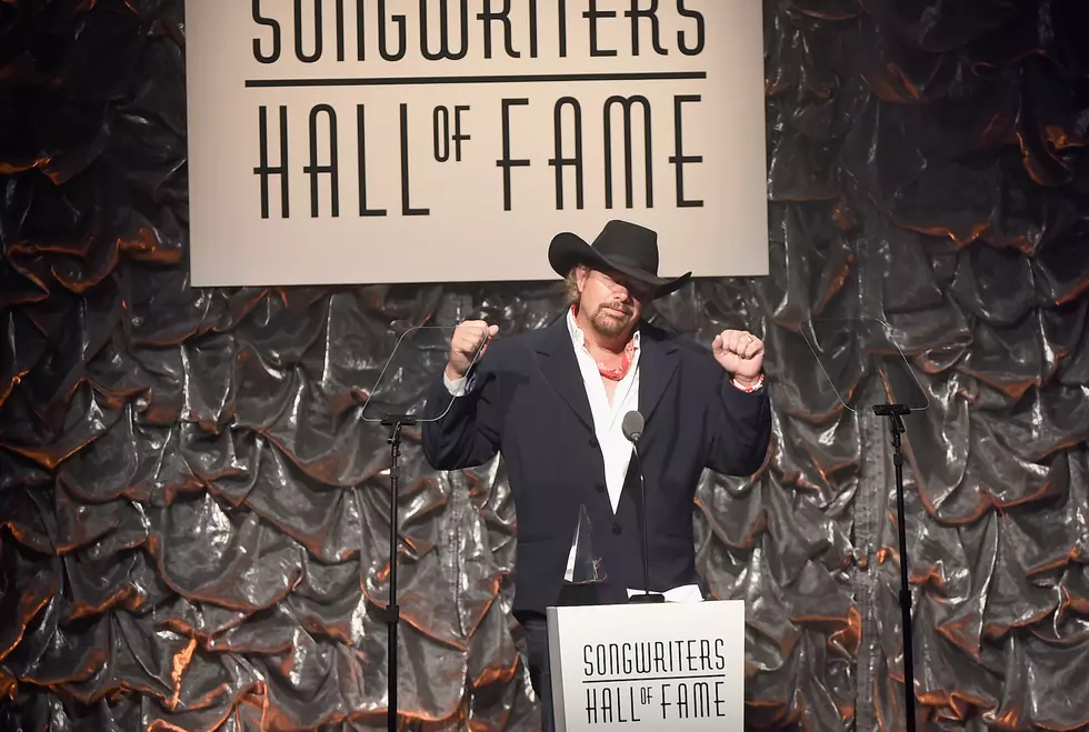 Country Music Memories: Toby Keith Earns His First No. 1 Song