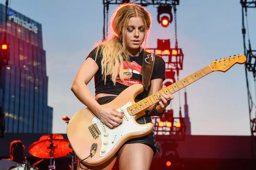 Hear New Singles From Lindsay Ell, Halfway to Hazard and More