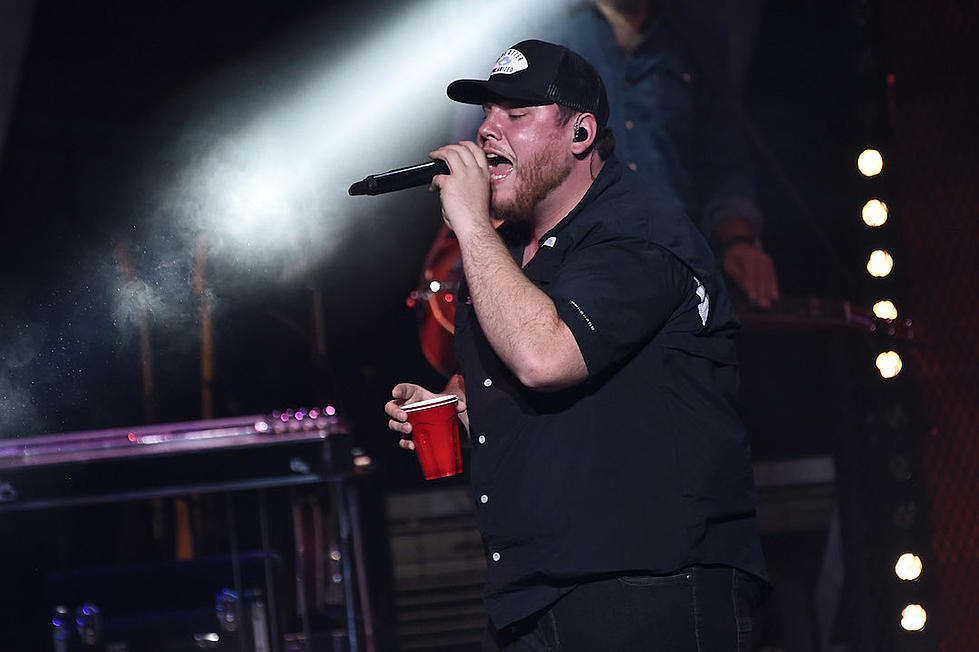Luke Combs Says Success Hasn’t Changed How His Family Treats Him