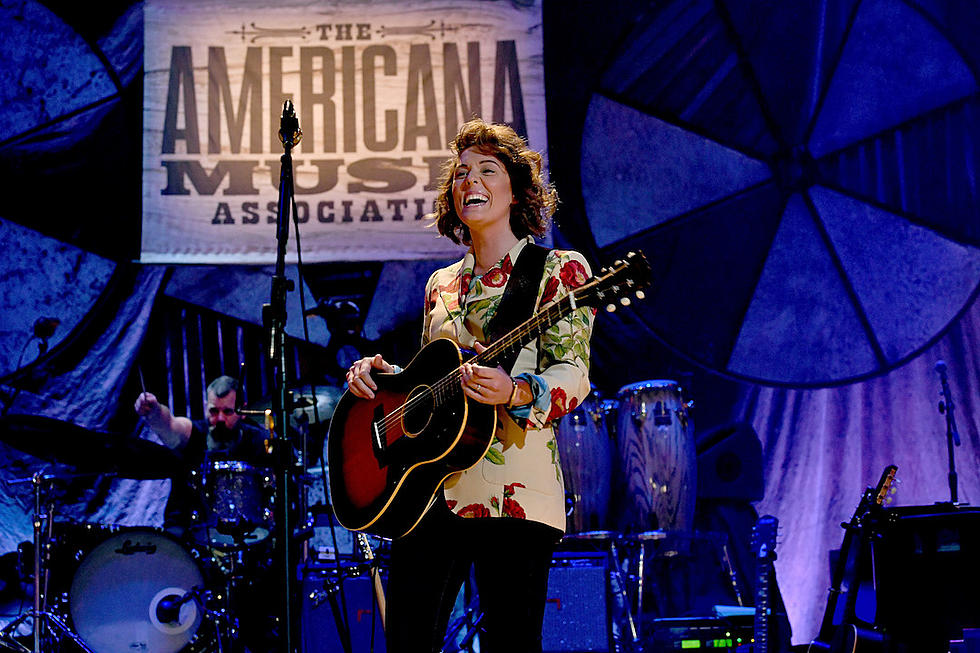 Brandi Carlile Discusses Using Her Platform to &#8216;Encourage Women&#8217; to Support Each Other