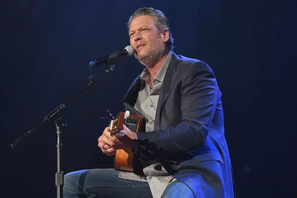 Blake Shelton Covers Eddie Rabbitt’s ‘Every Which Way But Loose’ 