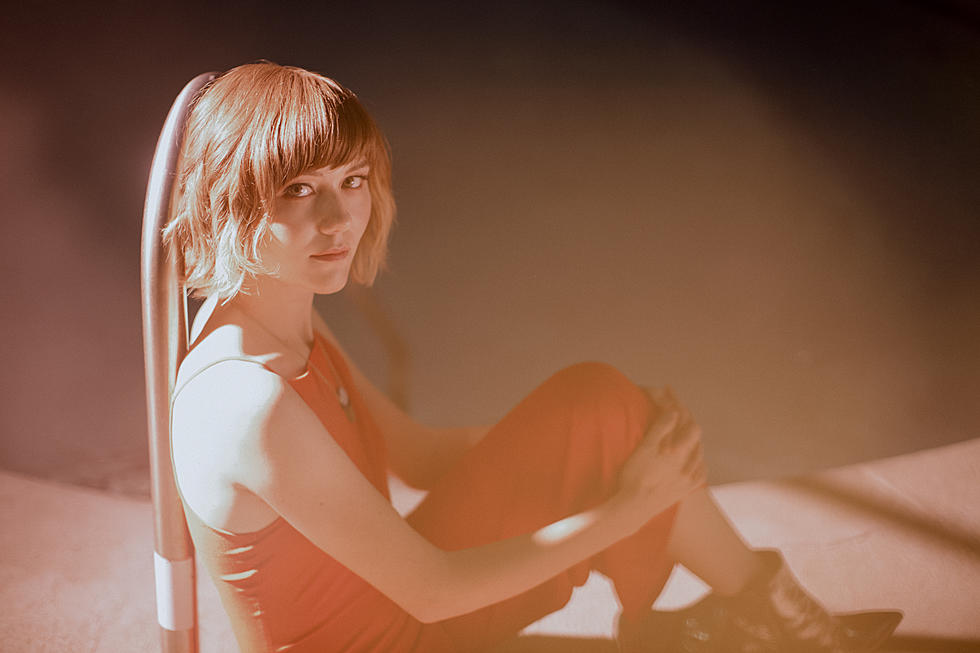 Molly Tuttle, ‘Take the Journey’ Music Video [Exclusive Premiere]