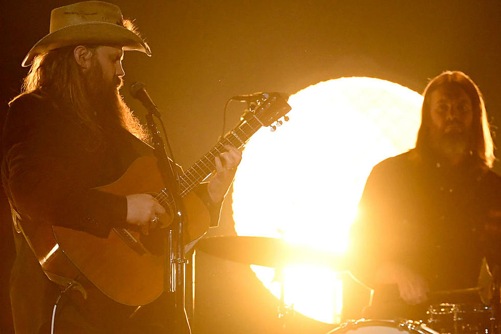 Chris Stapleton Shares ‘A Simple Song’ at 2019 ACM Awards