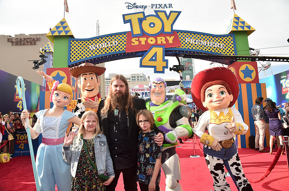 Chris Stapleton Brings His Kids to ‘Toy Story 4′ Premiere [PICTURES]