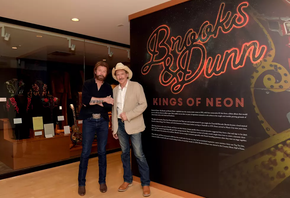 Peek Inside Brooks and Dunn&#8217;s &#8216;Kings of Neon&#8217; Exhibit at the Country Music Hall of Fame