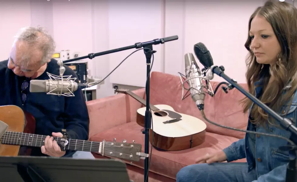 Kelsey Waldon Joins John Prine for ‘Relaxed’ Live Rendition of His Classic ‘Paradise’ [WATCH]