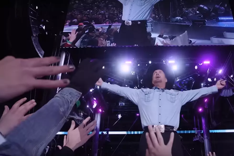 ‘Garth Brooks: The Road I’m On’ Trailer Teases Candid A&E TV Special [WATCH]