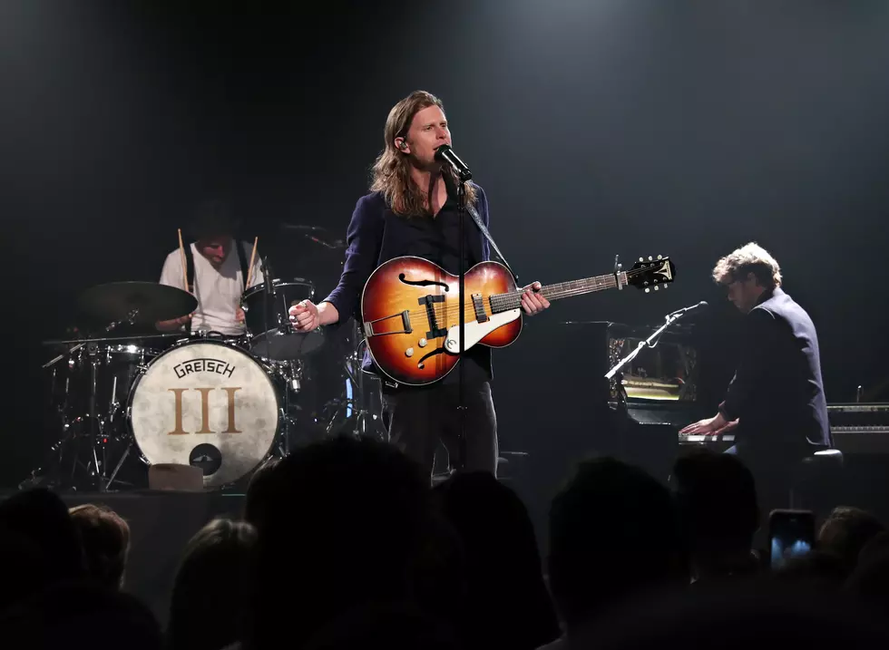 The Lumineers’ ‘Silent Night’ Benefits Independent Music Venues [LISTEN]