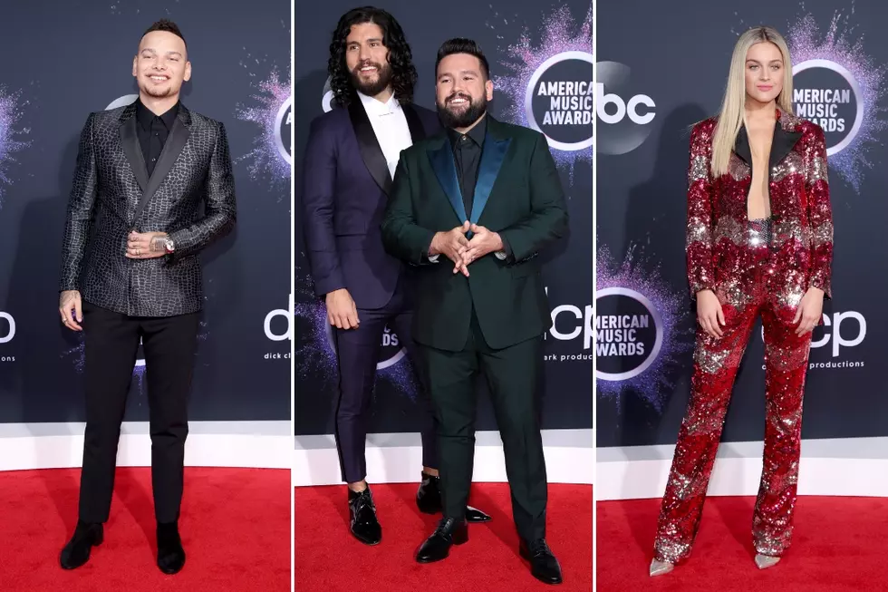 2019 American Music Awards: Country Stars Step Out on the Red Carpet [PICTURES]