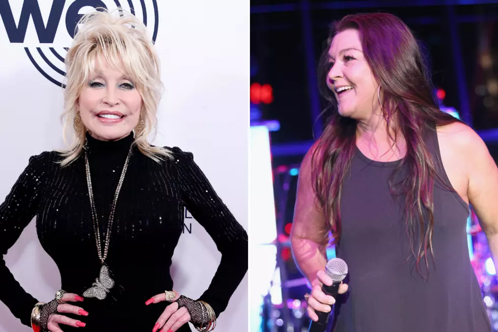Gretchen Wilson Borrowed Dolly Parton’s Pants for the 2019 CMA Awards