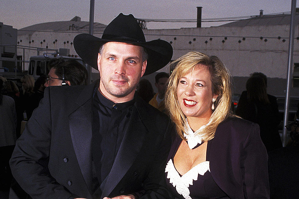 Garth Brooks ‘Surprised’ By Ex-Wife Sandy Mahl’s Honesty in A&E Documentary