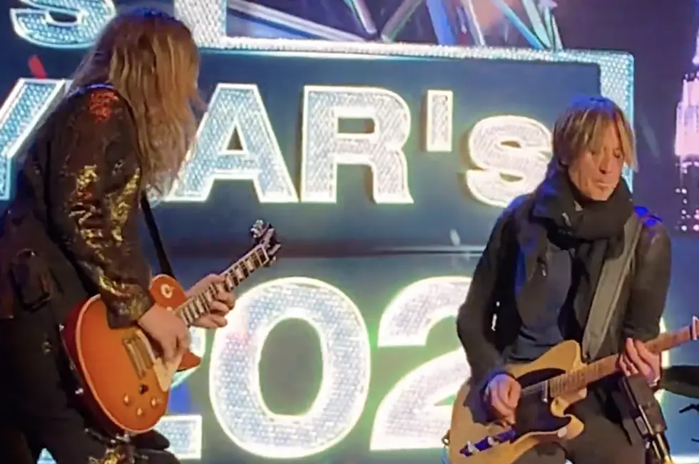 WATCH: Keith Urban Joins the Struts for Rolling Stones Cover on New Year’s Eve