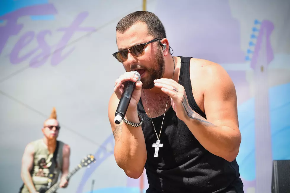 Tyler Farr’s First Time Hearing Himself on Radio? It Was Either in Ohio or Tennessee